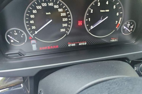 BMW X5 2014, 87400 км, за 19193 USD - фото 9