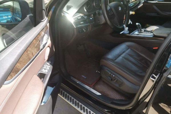 BMW X5 2015, 171200 км, за 16194 USD - фото 19