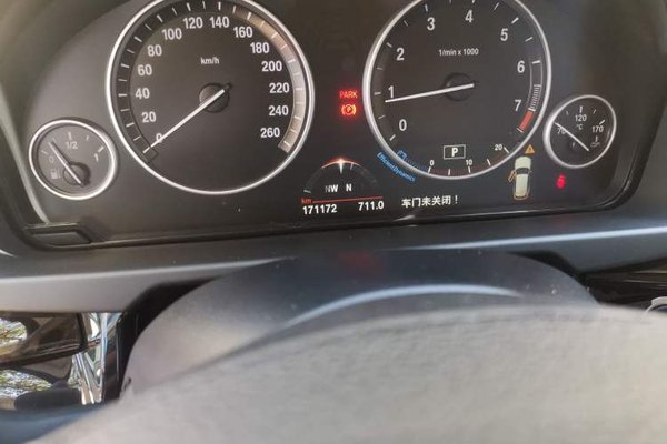 BMW X5 2015, 171200 км, за 16194 USD - фото 11