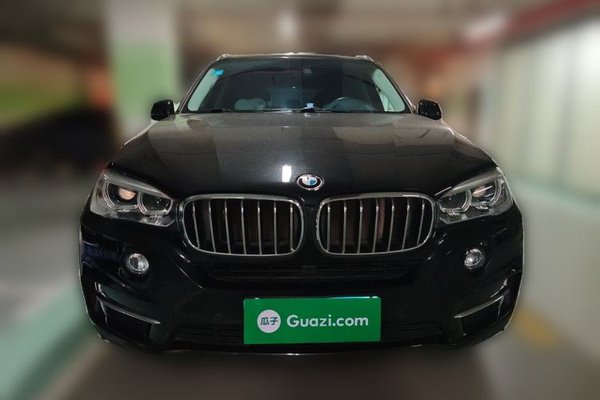 BMW X5 2017, 82600 км, за 28665 USD
