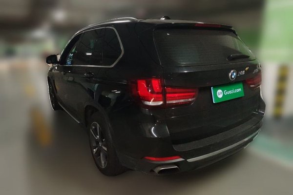 BMW X5 2017, 82600 км, за 28665 USD