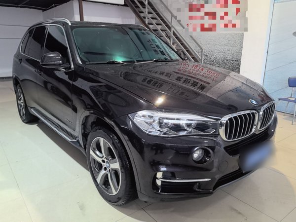 BMW X5 2018, 182300 км, за 23618 USD