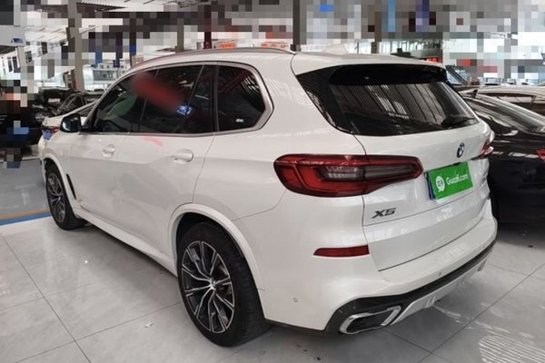 BMW X5 2019, 174000 км, за 41107 USD