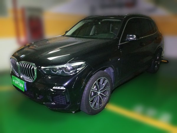 BMW X5 · 2021 год