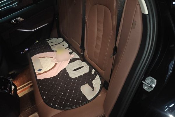 BMW X5 2021, 9900 км, за 57215 USD - фото 17