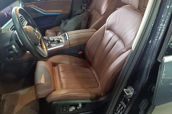 BMW X5 2021, 63000 км, за 59386 USD - фото 17