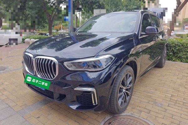 BMW X5 · 2022 год