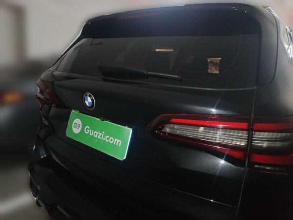 BMW X5 2022, 44800 км, за 54428 USD