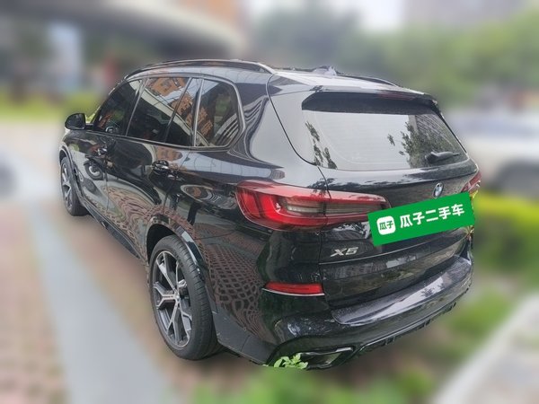 BMW X5 2022, 28900 км, за 71213 USD