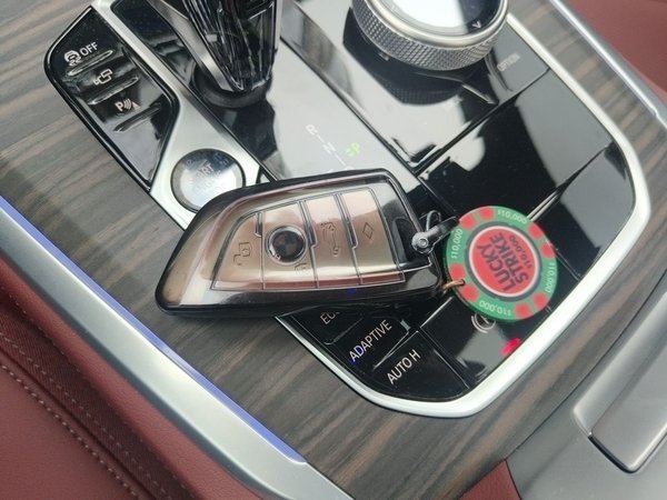 BMW X5 2022, 28900 км, за 71213 USD - фото 9