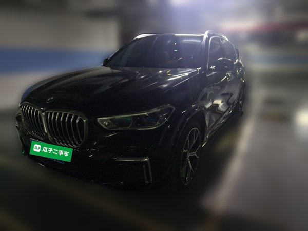 BMW X5 · 2022 год
