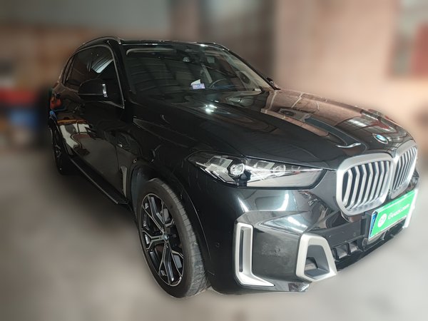 BMW X5 2023, 32200 км, за 67648 USD