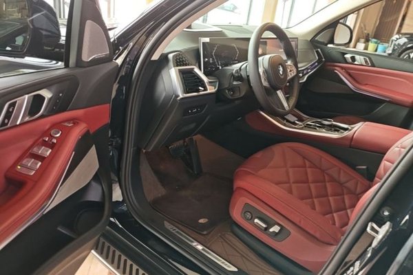 BMW X5 2023, 33900 км, за 66795 USD - фото 35