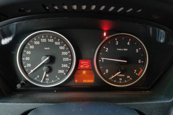 BMW X5 2008, 189500 км, за 15271 USD - фото 18