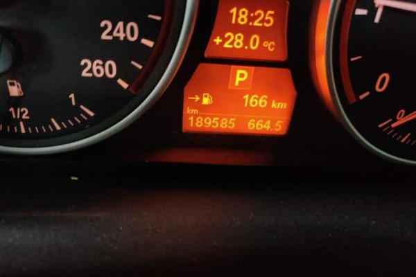 BMW X5 2008, 189500 км, за 15271 USD