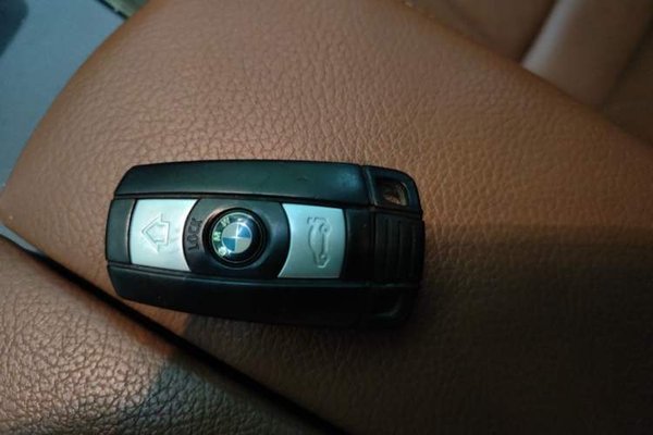 BMW X5 2008, 189500 км, за 15271 USD