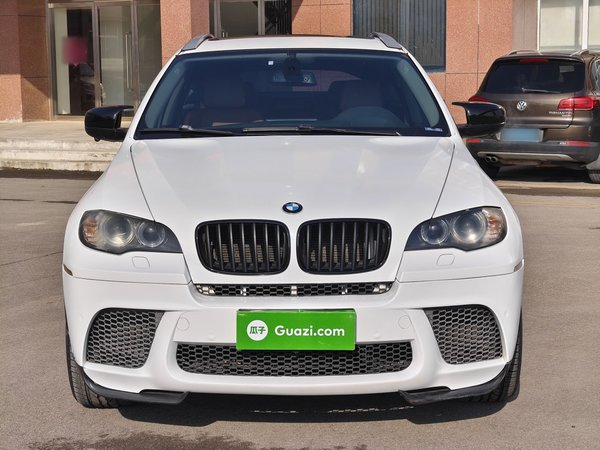 BMW X6 2013 xDrive35i, 2013 года