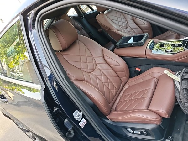 BMW X6 2023, 11500 км, за 81875 USD - фото 23