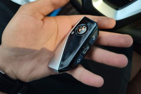BMW X7 2023, 113700 км, за 62824 USD - фото 6