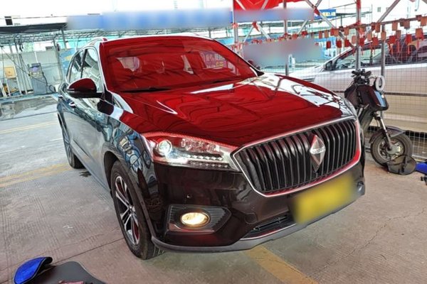 BORGWARD BX7 2016, 93500 км, за 5419 USD