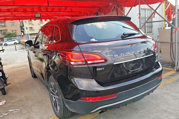BORGWARD BX7 2016, 93500 км, за 5419 USD