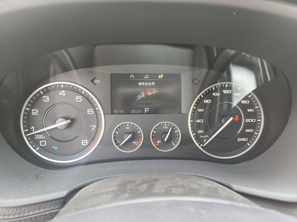 BORGWARD BX7 2018, 111100 км, за 8144 USD - фото 16