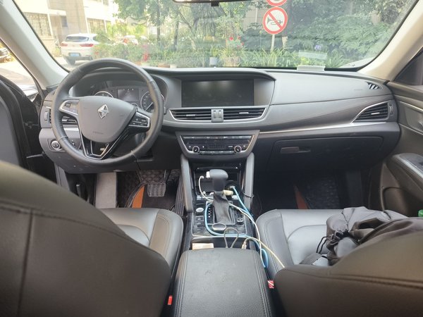 BORGWARD BX7 2018, 111100 км, за 8144 USD