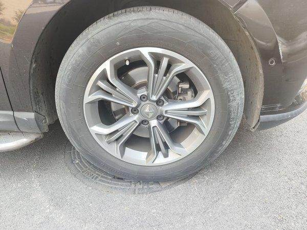 BORGWARD BX7 2018, 111100 км, за 8144 USD - фото 14