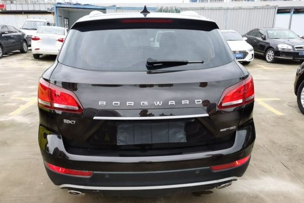 BORGWARD BX7 2018, 37300 км, за 8165 USD