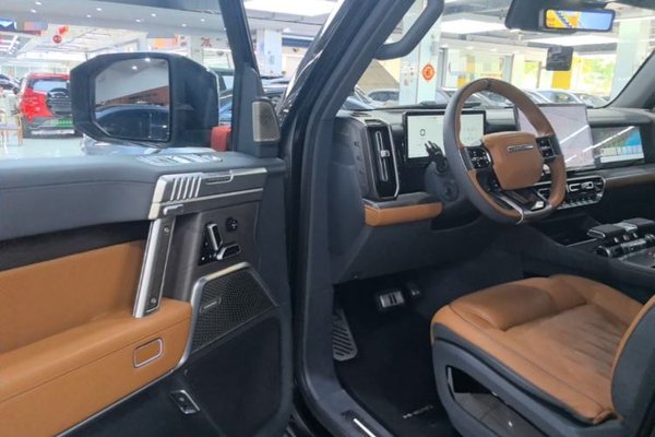 Brave warrior 917 2023, 29300 км, за 54478 USD