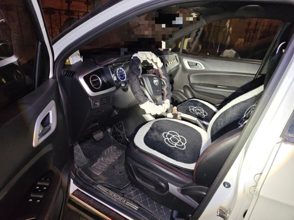 Brilliance V3 2015, 78900 км, за 3035 USD - фото 17