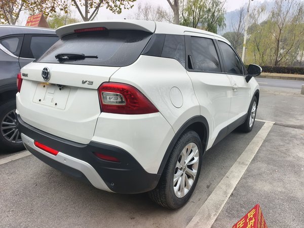 Brilliance V3 2015, 116800 км, за 3807 USD - фото 7