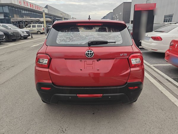 Brilliance V3 2016, 87600 км, за 3509 USD - фото 6