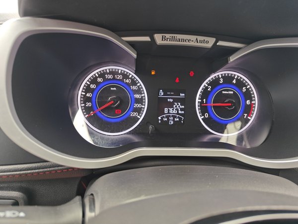 Brilliance V3 2016, 87600 км, за 3509 USD - фото 13