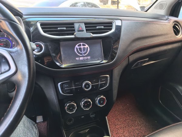 Brilliance V3 2016, 126500 км, за 3385 USD