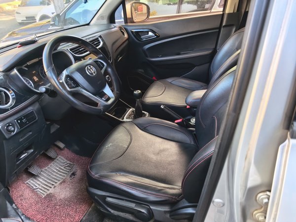 Brilliance V3 2016, 126500 км, за 3385 USD - фото 6