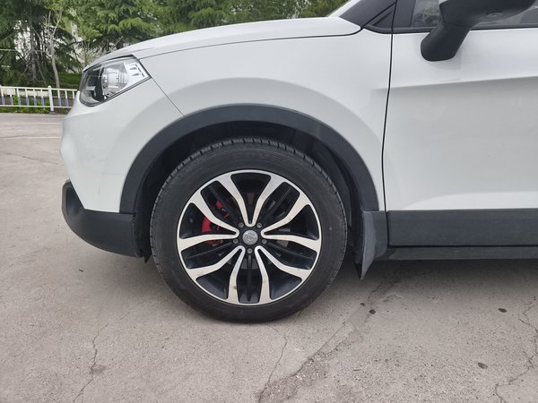 Brilliance V3 2016, 34300 км, за 4039 USD
