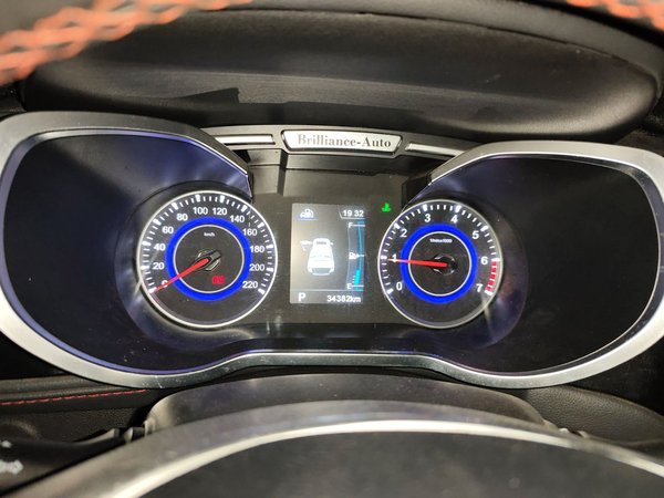 Brilliance V3 2016, 34300 км, за 4039 USD - фото 8