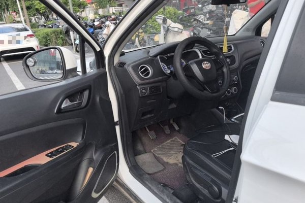 Brilliance V3 2016, 60400 км, за 2582 USD - фото 29