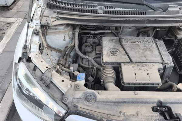 Brilliance V3 2016, 60400 км, за 2582 USD - фото 8