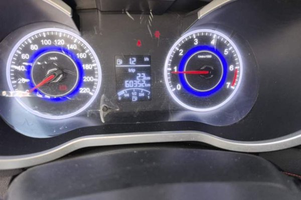Brilliance V3 2016, 60400 км, за 2582 USD - фото 25