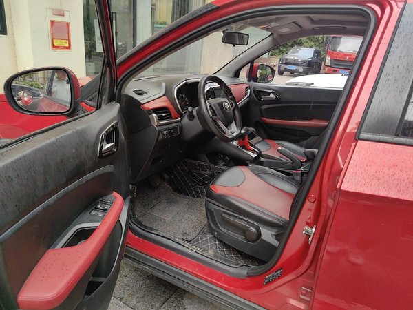 Brilliance V3 2017, 91000 км, за 4304 USD