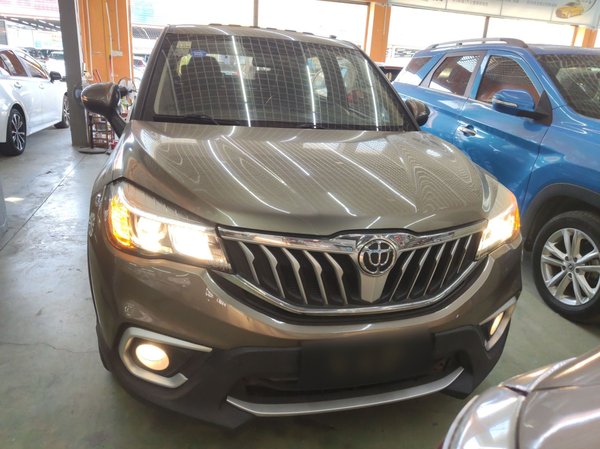 Brilliance V3 2017 1.5L Manual Smart Model, 2017 года