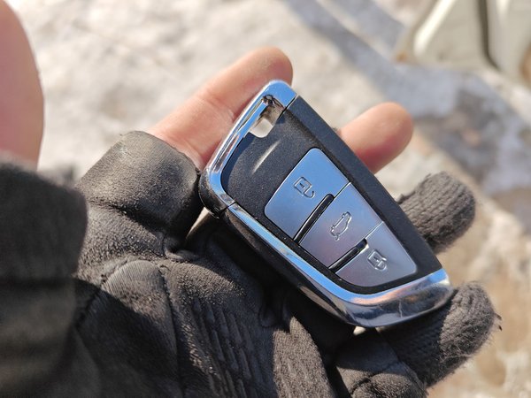 Brilliance V5 2012, 128000 км, за 2857 USD - фото 9