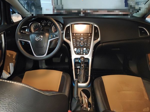 Buick GT 2013, 65700 км, за 3498 USD - фото 10