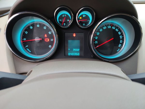 Buick GT 2013, 40300 км, за 2586 USD - фото 13