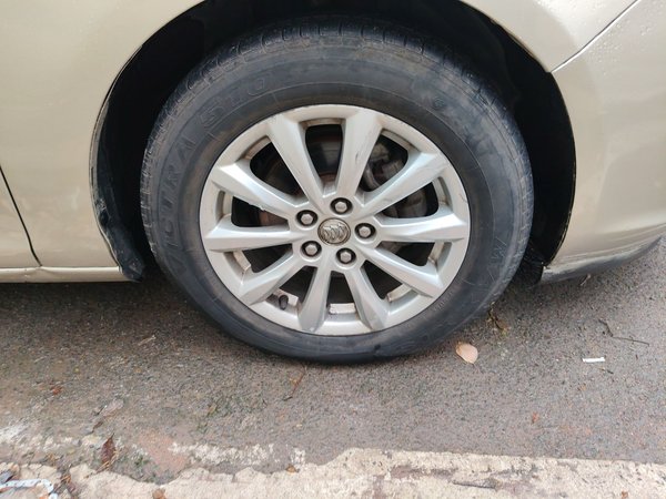 Buick GT 2013, 40300 км, за 2586 USD - фото 8