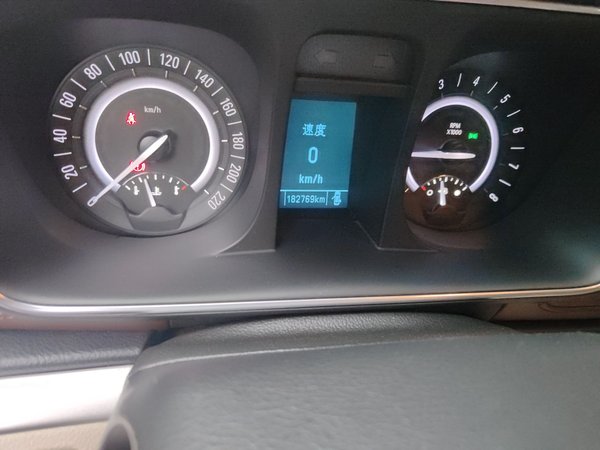 Buick GL8 2018, 182700 км, за 16086 USD - фото 13