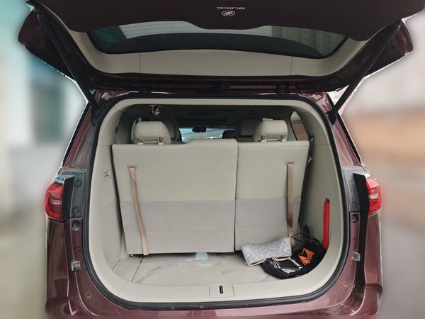 Buick GL8 2023, 104300 км, за 30786 USD - фото 20