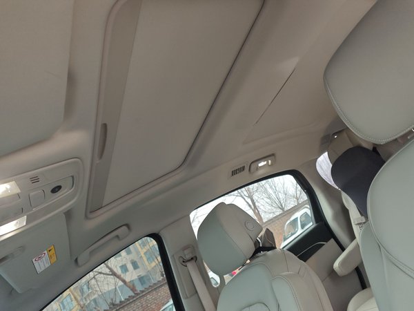 Buick GL8 2023, 104300 км, за 30786 USD - фото 19